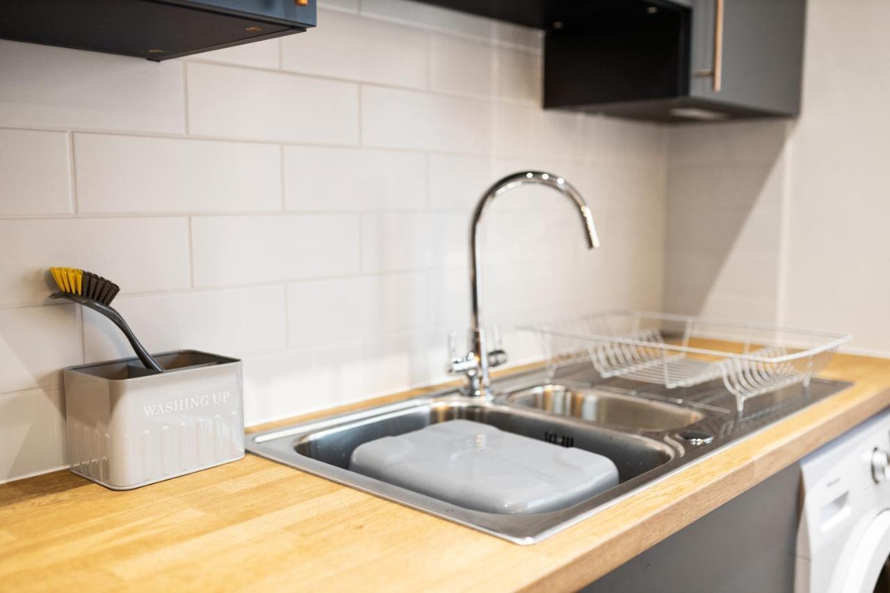 7 Bedroom House Ensuite Rooms, Fully Equipped Kitchen, Free Wifi, Tvs In All Rooms City Centre Close To A46 Inspire Homes Ковентри Экстерьер фото